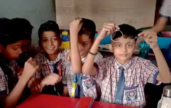 Students with Rakhi crafts